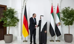 Almanya Başbakanı Merz ile BAE Lideri Al Nahyan Abu Dabi’de buluştu