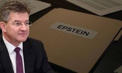 Epstein belgelerinde adı geçen Slovak diplomat: "Aptalca bir hata yaptım”