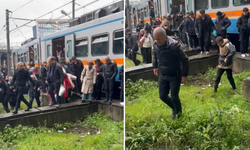 İstanbul’da metro raydan çıktı! Yolcular tahliye edildi