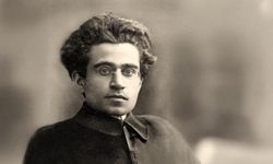 Gramsci “canavarlar zamanı” demedi: Peki gerçek ne?