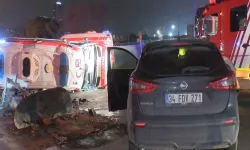 Kartal’da ambulans ile cip çarpıştı: Yaralılar var