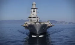 Katar  tüm denizcilik faaliyetlerini geçici olarak durdurdu