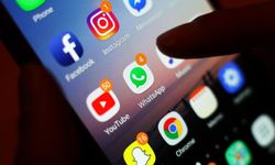 İngiltere’den 16 yaş altına sosyal medya yasağı hazırlığı