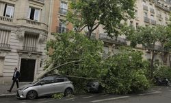 Fransa’yı Nils fırtınası vurdu! Kırmızı alarm verildi,  binlerce kişi tahliye edildi