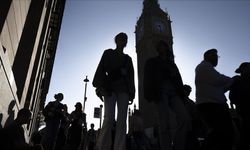 Avrupalıların üçte ikisi ülkelerini tehdit altında görüyor