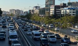 İstanbul’da trafik alarm verdi: Yoğunluk yüzde 85’e çıktı