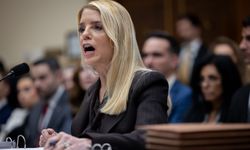 Epstein dosyası ABD Temsilciler Meclisi’nde kavgaya dönüştü