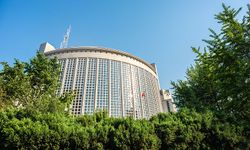 İran’dan 3 binden fazla Çinli tahliye edildi