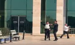 Kepez Kaymakamlığı binasında silah sesleri duyuldu! Bina tahliye edildi