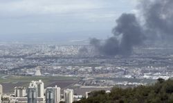 İran ve Hizbullah vurdu: Hayfa'daki petrol rafinerisi yanıyor!