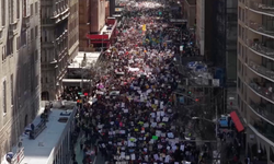 ABD'de milyonlar sokağa çıktı: "Trump gitmeli"