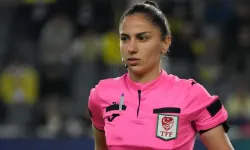 Süper Lig'de 22 yıl sonra bir ilk: Kadın hakemler sahalara geri dönüyor!
