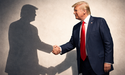 İran: ABD kendi kendine müzakere yapıyor