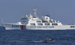 Çin, karasularına giren Japon teknesini uzaklaştırdı