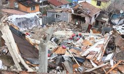 Fatih’te patlama sonrası hasar tespit çalışmaları başladı