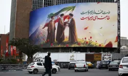 ABD ne yapsa olmuyor: İran çözülmüyor!