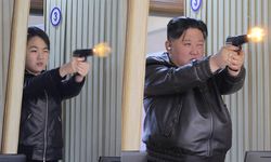 Kim Jong-un ve kızından mühimmat fabrikasında test atışı