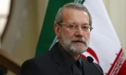 Laricani: Trump, kendi eliyle barış teorisini kana buladı