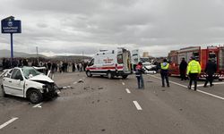 Bayram tatili yolunda kaza: Aynı aileden 3 kişi hayatını kaybetti