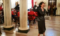 “Yalakalık” ve “Utanç”: Takaichi'nin ABD'deki görüntülerine tepki yağdı