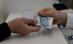 Aşk uğruna büyü peşine düştü, dolandırıcılara yakalandı