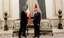 İran Cumhurbaşkanı Pezeşkiyan, Iraklı mevkidaşı Reşid ile görüştü