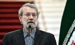 İsrail “öldü” dedi, Laricani’den imzalı mesaj geldi