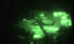 ABD, İran gemisine müdahale anlarının görüntülerini paylaştı