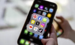 Yunanistan'da sosyal medya yasağı: 15 yaş altı giremeyecek