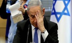 Yolsuzluk sanığı Netanyahu yeniden mahkeme karşısında