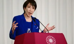 Takaichi "zamanı geldi" dedi: Japonya'da askerî dönüşüm tartışmaları büyüyor!