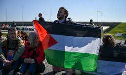 Hollanda’da Gazze için yol kapatma eylemi