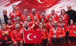 Milli para atletlerden gurur verici anlar: Ödüle boğdular!