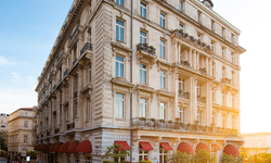 Pera Palace’ta özel gece: Tiyatro ve gastronomi aynı sahnede