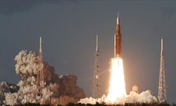 54 yıl sonra bir ilk! İnsanlık yeniden ay yolunda