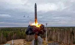 Kiev’e Rus misillemesi: Oreşnik ve hipersonik füzeler ateşlendi