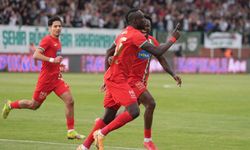 Amedspor Süper Lig'de, Diyarbakır ayakta