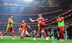 Galatasaray şampiyonluğunu ilan etti! Antalyaspor 4-2 mağlup oldu
