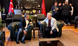 Mansur Yavaş'tan Özgür Özel'e ziyaret