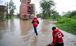 Kenya’yı sel vurdu! Can kayıpları var, hayat durma noktasında
