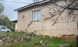 Kırıkkale’de sağanak sonrası toprak kayması: 9 yapı hasar gördü