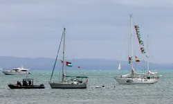 Arızalanan Sumud gemisine Türk Sahil Güvenliği’nden yardım