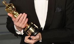 Ünlü yönetmenin Oscar ödülü uçakta kayboldu