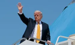 Çin ziyaretini tamamlayan Trump Pekin'den ayrıldı