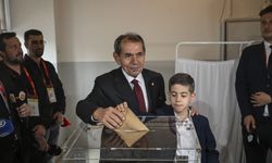 Galatasaray'da Dursun Özbek yeniden başkanlığa seçildi!