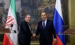 Erakçi ve Lavrov'dan ABD-İran mutabakatı görüşmesi
