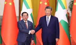 Xi Jinping, Myanmar Cumhurbaşkanı Min Aung Hlaing ile bir araya geldi