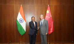 Wang Yi’den Çin-Hindistan ilişkilerinde istikrar çağrısı