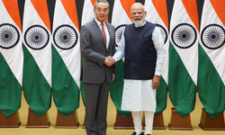 Hindistan Başbakanı Modi, Wang Yi’yi kabul etti