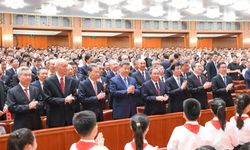 Xi Jinping, ÇKP’nin 105. yıldönümü konserini seyretti